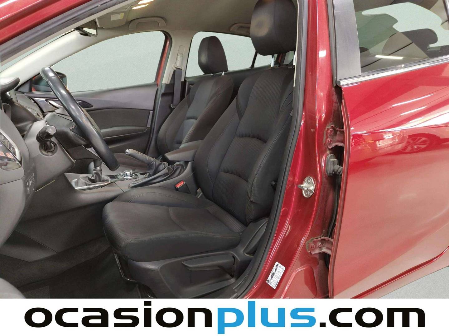 Foto asientos delanteros Mazda Mazda3 Mazda Mazda 3 1.5 DE MT SportSedan Style (105 CV)