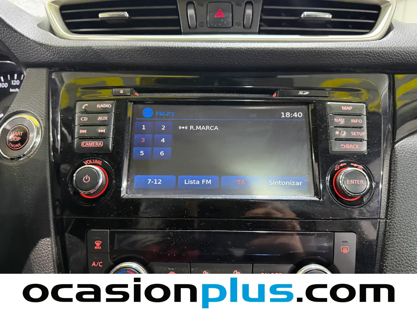 Foto Nissan QASHQAI Nissan Qashqai 1.5 dCi N-Connecta 4x2 (110 CV)