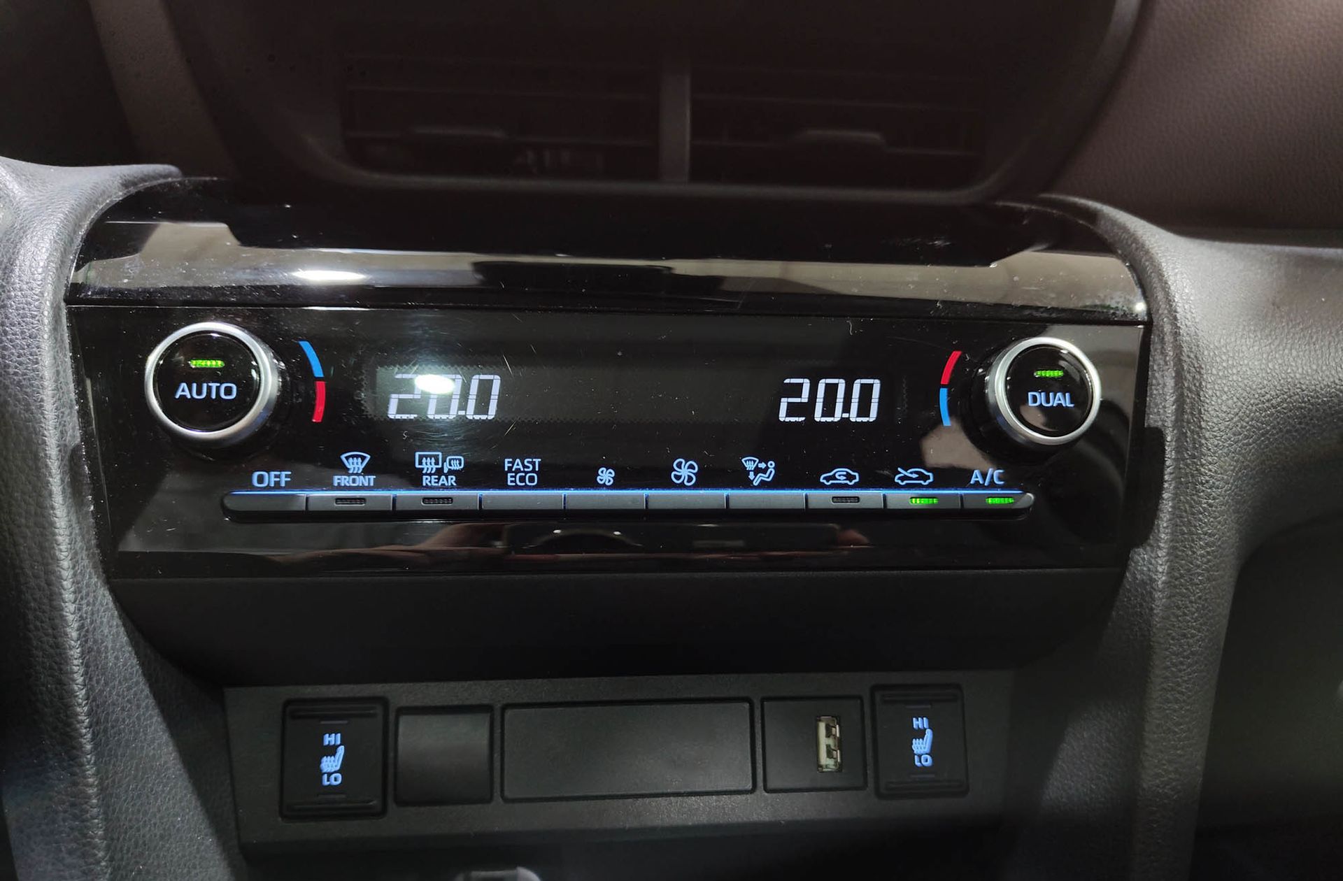 Toyota Yaris Cross 120H Style Plus - foto 31