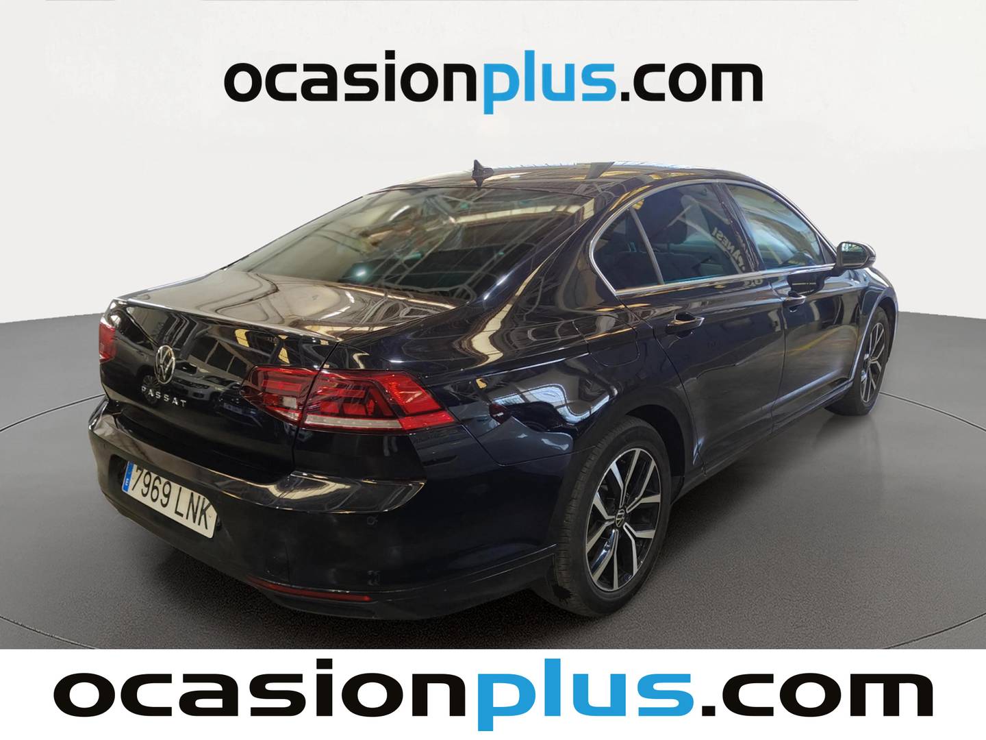 Foto trasera Volkswagen Passat Volkswagen Passat Executive 1.5 TSI (150 CV) DSG izquierda