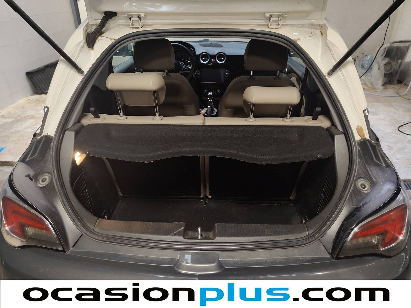 Foto Opel Adam Opel Adam 1.4 XEL Glam (87 CV)