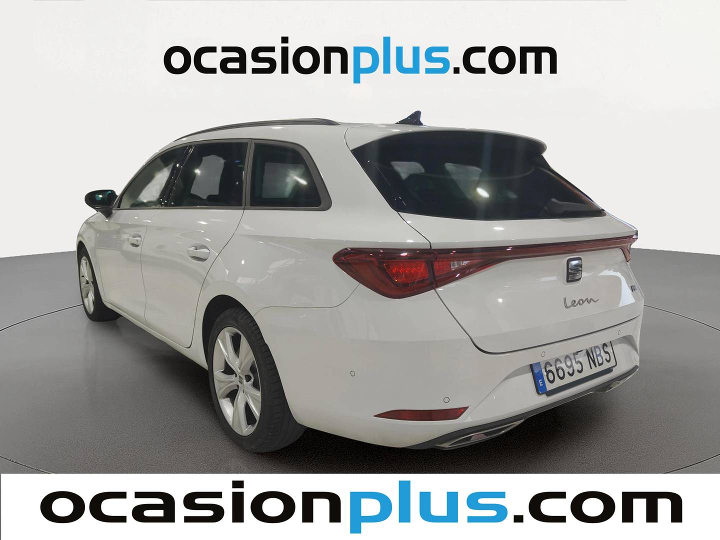 Foto trasera Seat León Seat León ST 2.0 TDI S&S FR XS DSG (150 CV) izquierda