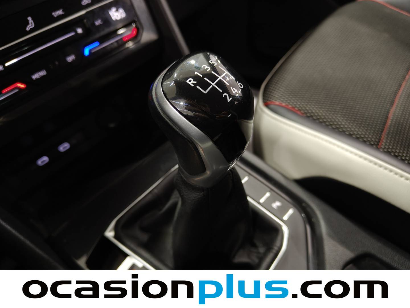 Foto Volkswagen Tiguan Volkswagen Tiguan Urban Sport 1.5 TSI (150 CV)