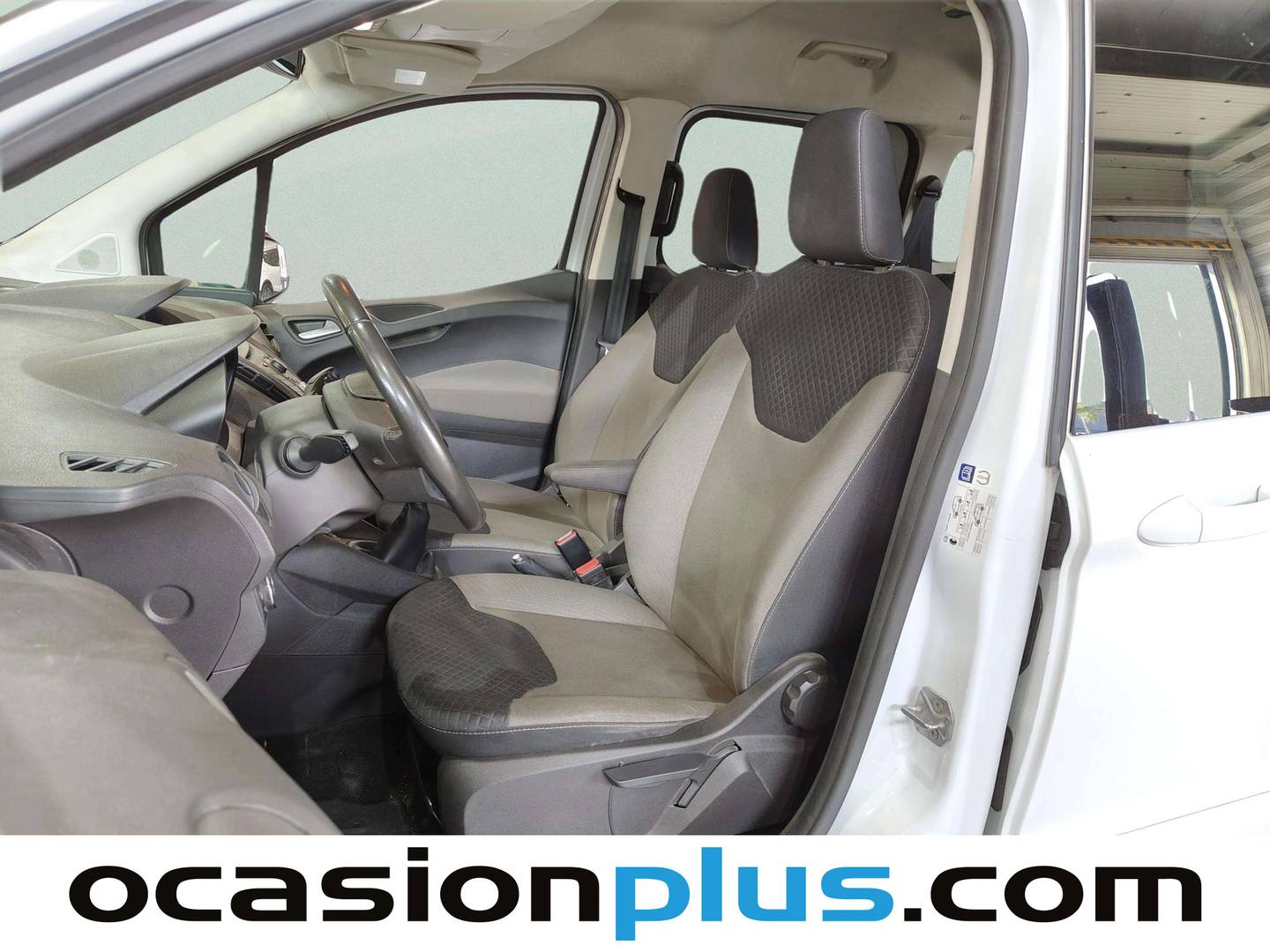 Foto asientos delanteros Ford Tourneo Courier Ford Tourneo Courier 1.0 EcoBoost Trend (100 CV)