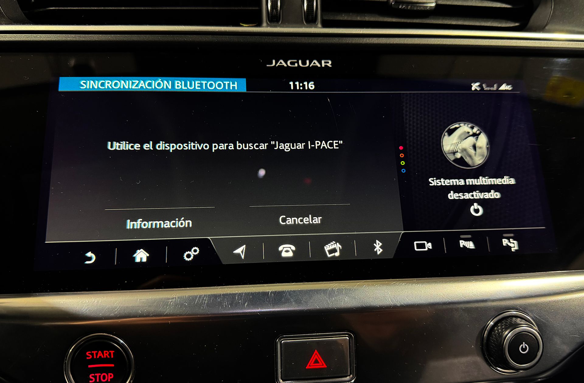 Jaguar I-Pace EV400 SE 4WD - foto 33