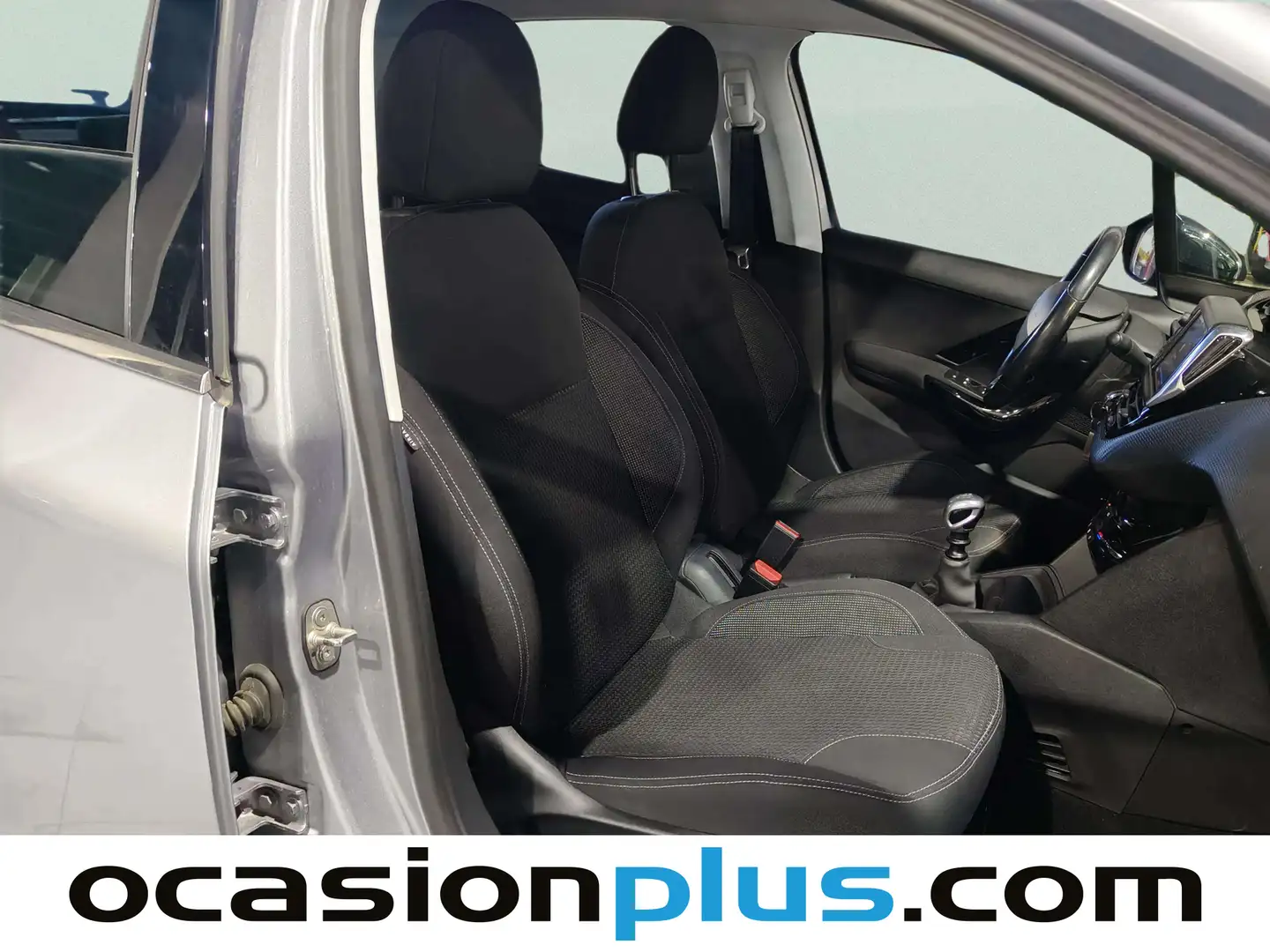 Foto Peugeot 208 Peugeot 208 PureTech 110 S&S Tech Edition (110 CV)