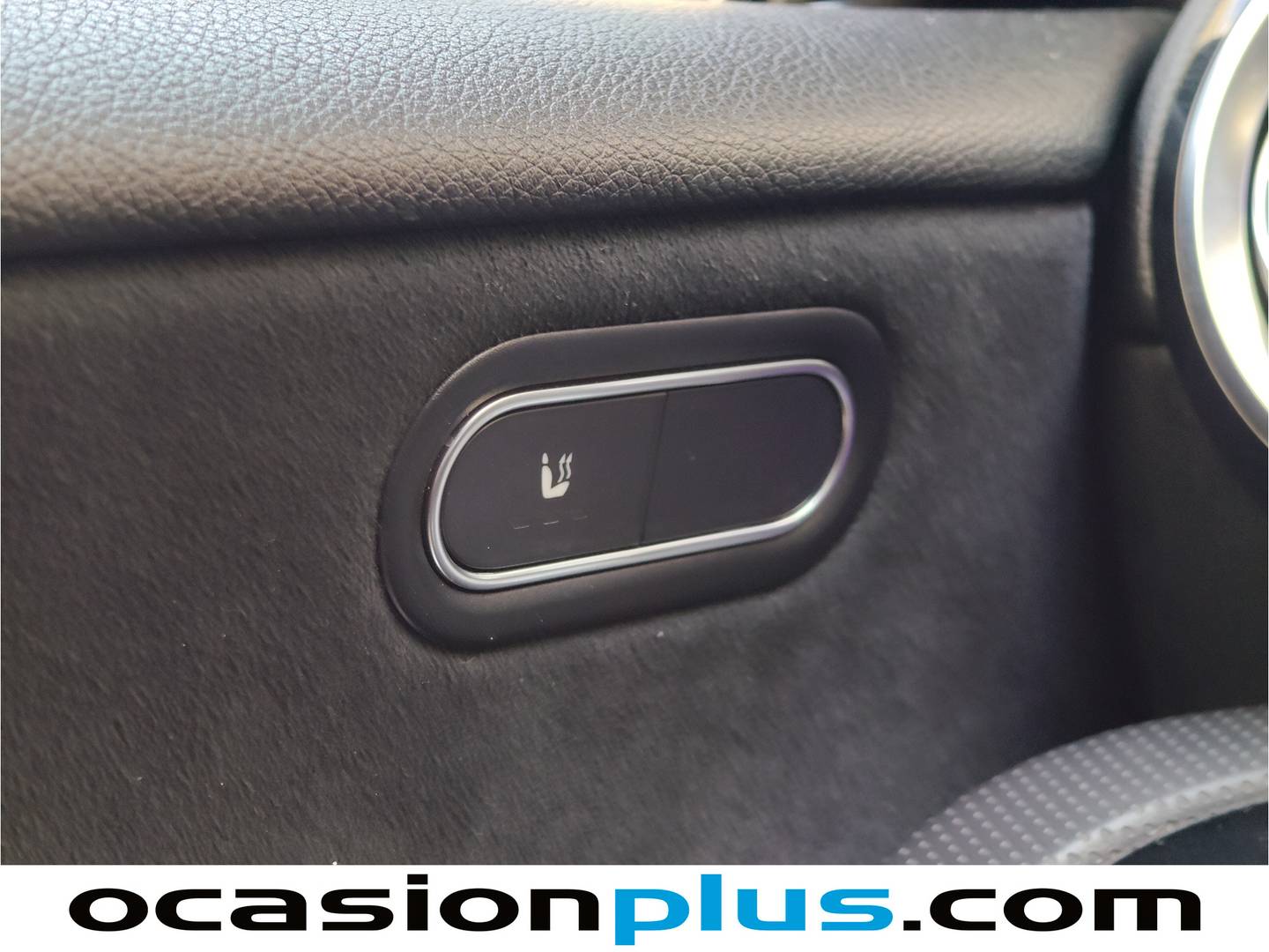 Equipamiento del Mercedes Clase A Mercedes Clase A 180 d (116 CV) Pack AMG