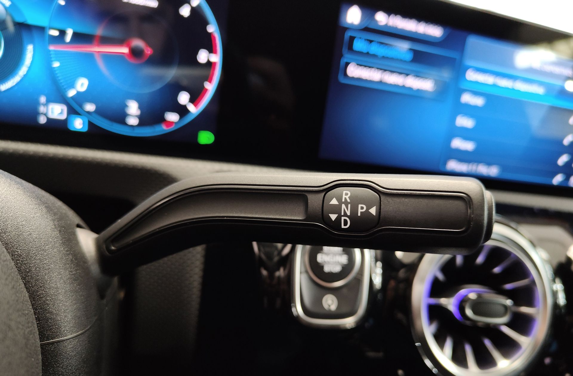 Mercedes-Benz CLA Shooting Brake Shooting Brake 200 d Pack AMG - foto 5