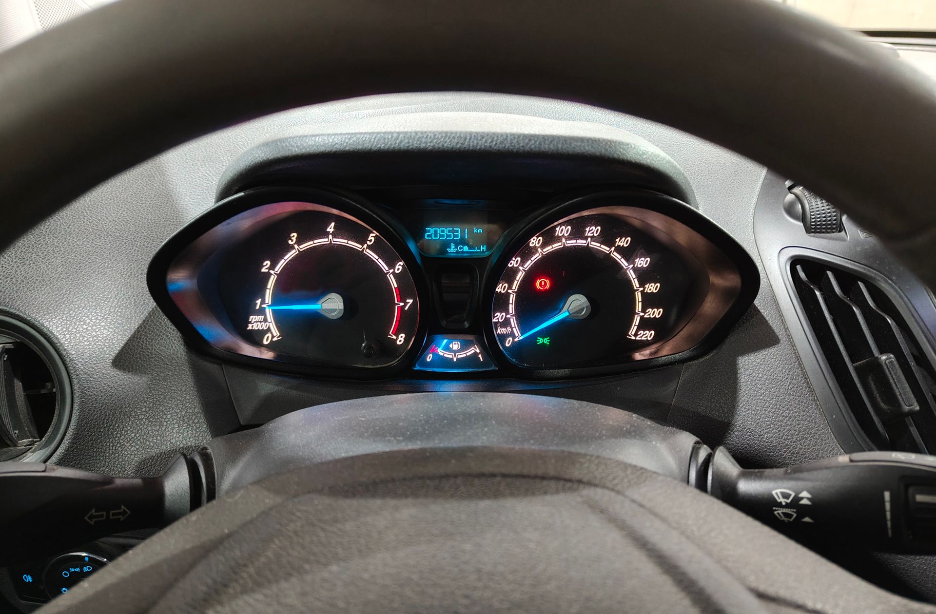 Ford Tourneo Courier 1.0 EcoBoost Ambiente - foto 18
