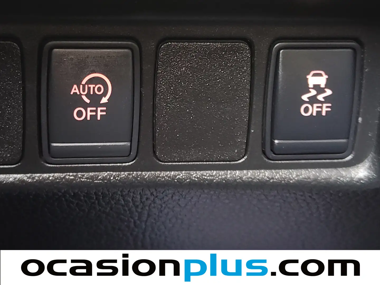 Foto Nissan QASHQAI Nissan Qashqai dCi 130 Visia 4x4-i (130 CV)