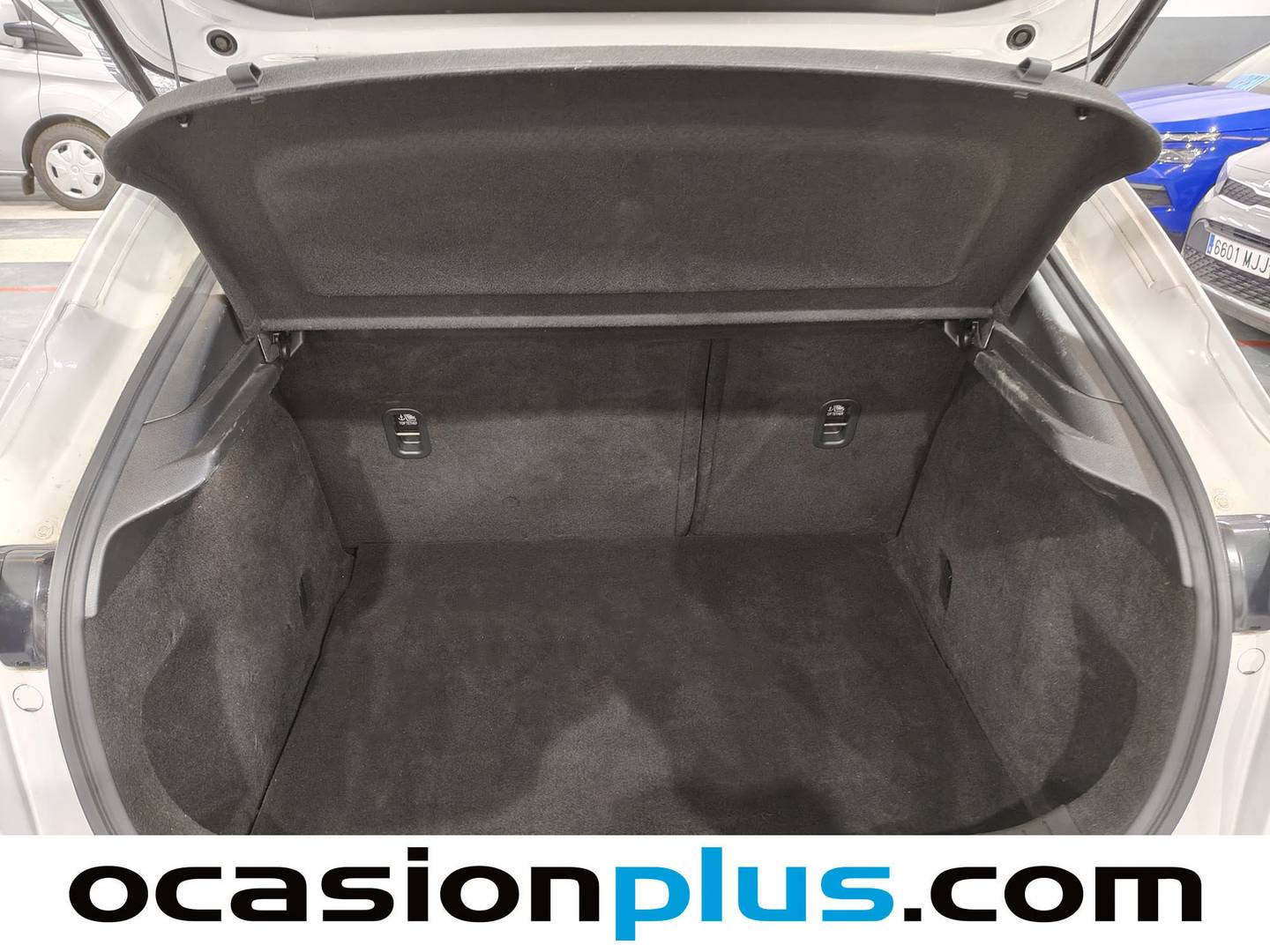 Foto Mazda CX-30 Mazda CX-30 2.5 e-Skyactive G MHEV Prime-Line (140 CV)