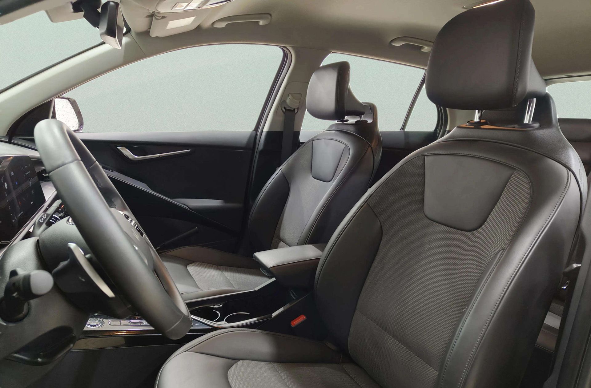Kia Niro 1.6 GDi HEV Drive - foto 12