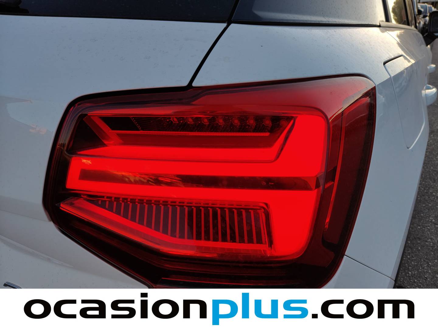 Equipamiento del Audi Q2 Audi Q2 Advanced 30 TDI (116 CV)