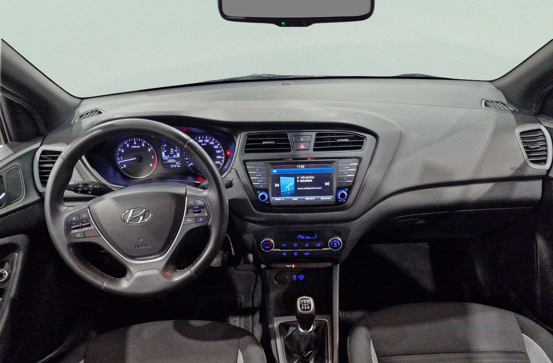 Hyundai i20 1.2 MPI Elegant Nav - foto 6
