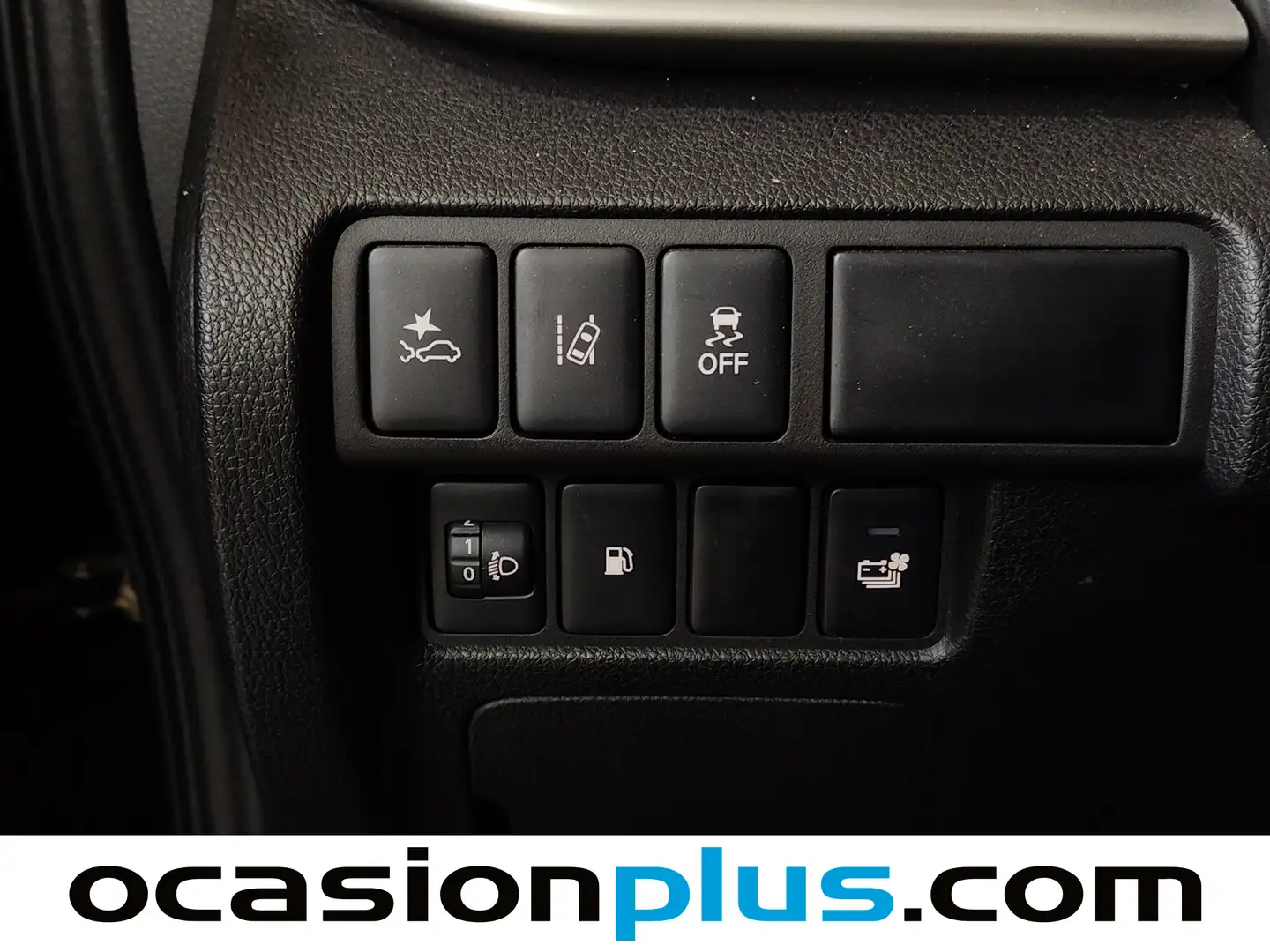 Foto Mitsubishi Eclipse Cross Mitsubishi Eclipse Cross 2.4 PHEV Kaiteki 4WD Auto (188 CV)