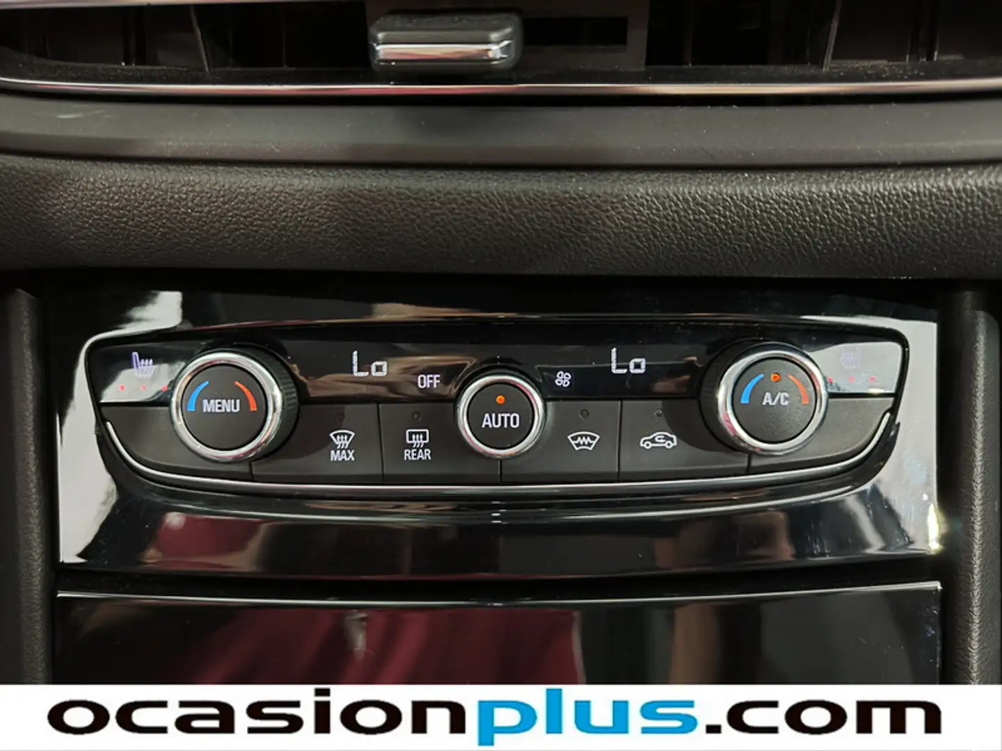 Foto Opel Grandland Opel Grandland 1.2 Turbo Ultimate (130 CV)