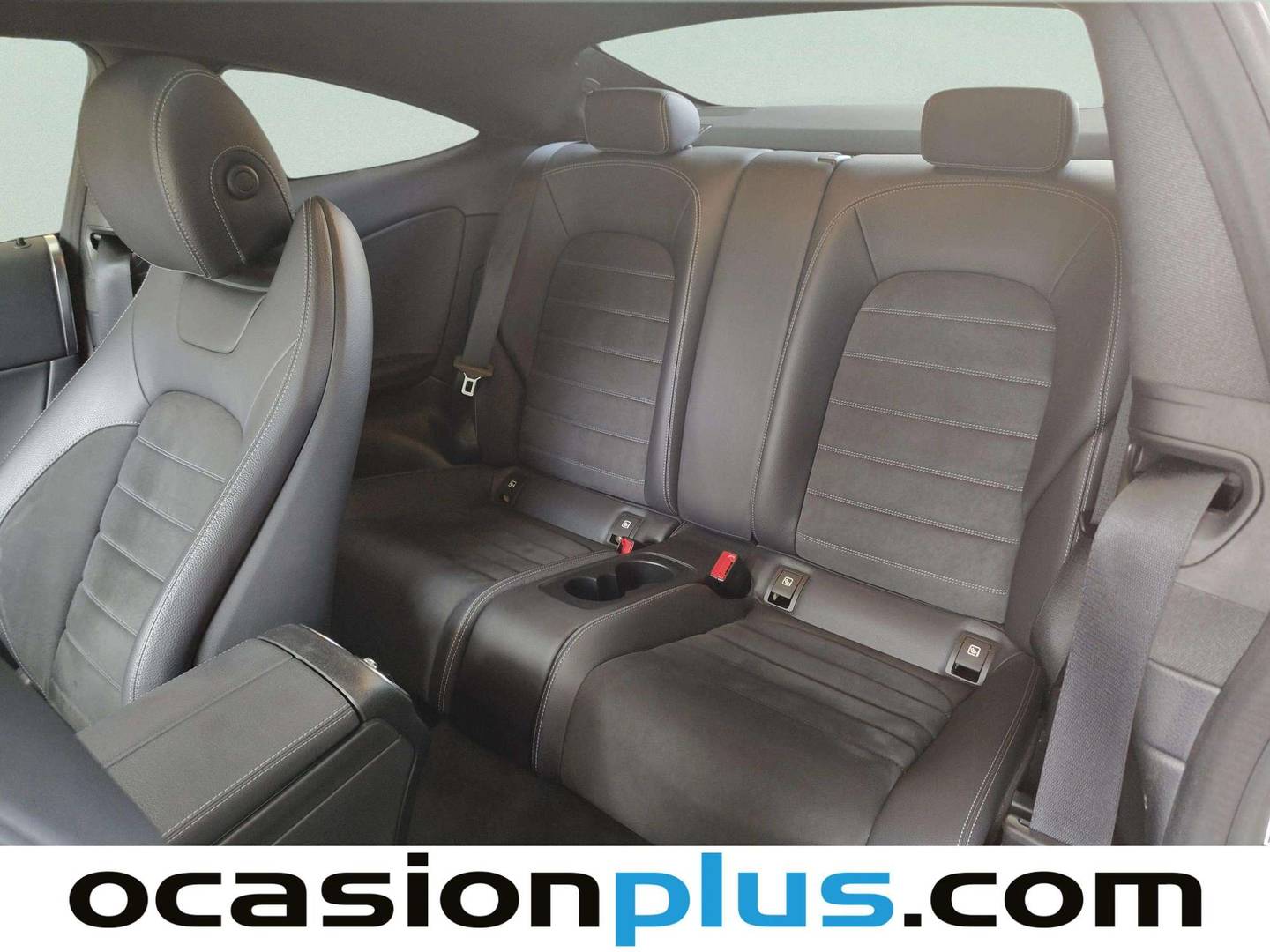 Foto asientos traseros Mercedes Clase C Mercedes Clase C 200 Coupe (184 CV) Pack AMG