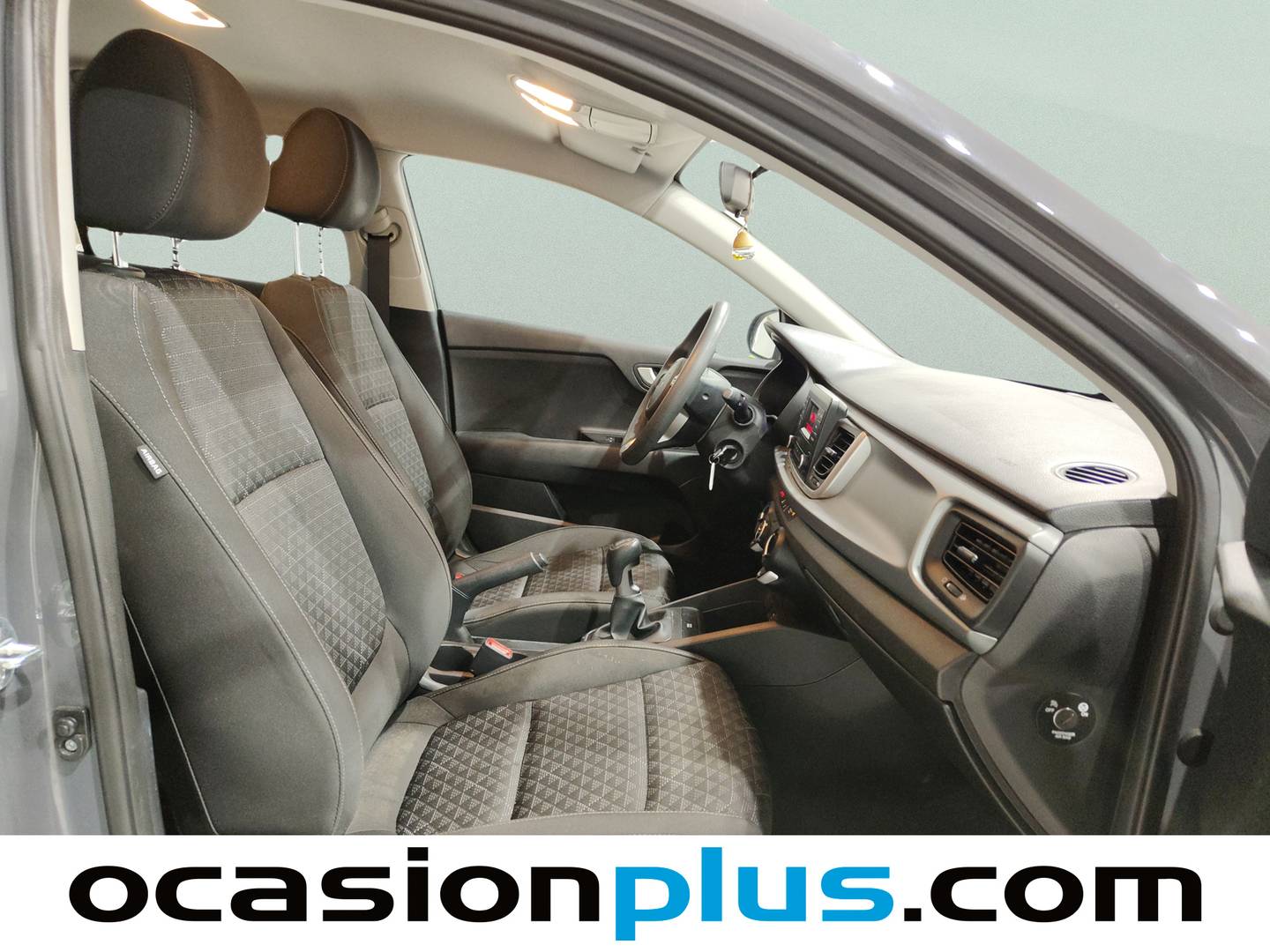 Foto KIA Rio Kia Rio 1.0 T-GDi MHEV iMT Concept (100 CV)