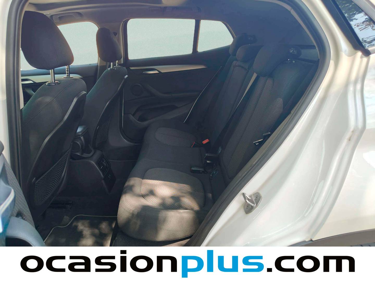 Foto asientos traseros BMW X2 BMW X2 sDrive18i (140 CV)