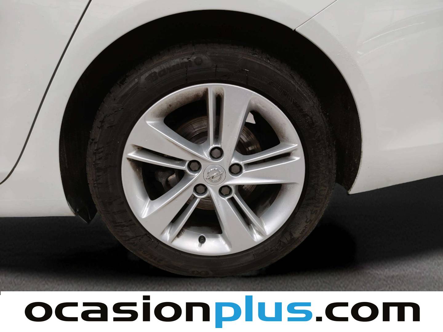 Foto Opel Insignia Opel Insignia Sports Tourer 1.6 CDTI S&S ecoTEC Selective (136 CV)