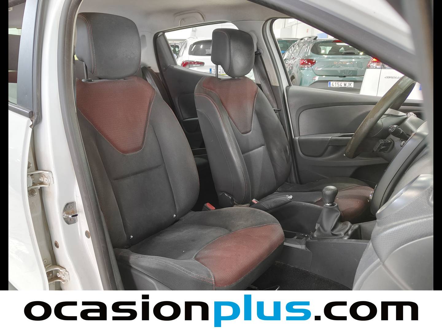 Foto Renault Clio Renault Clio 1.2 16v Authentique (75 CV)