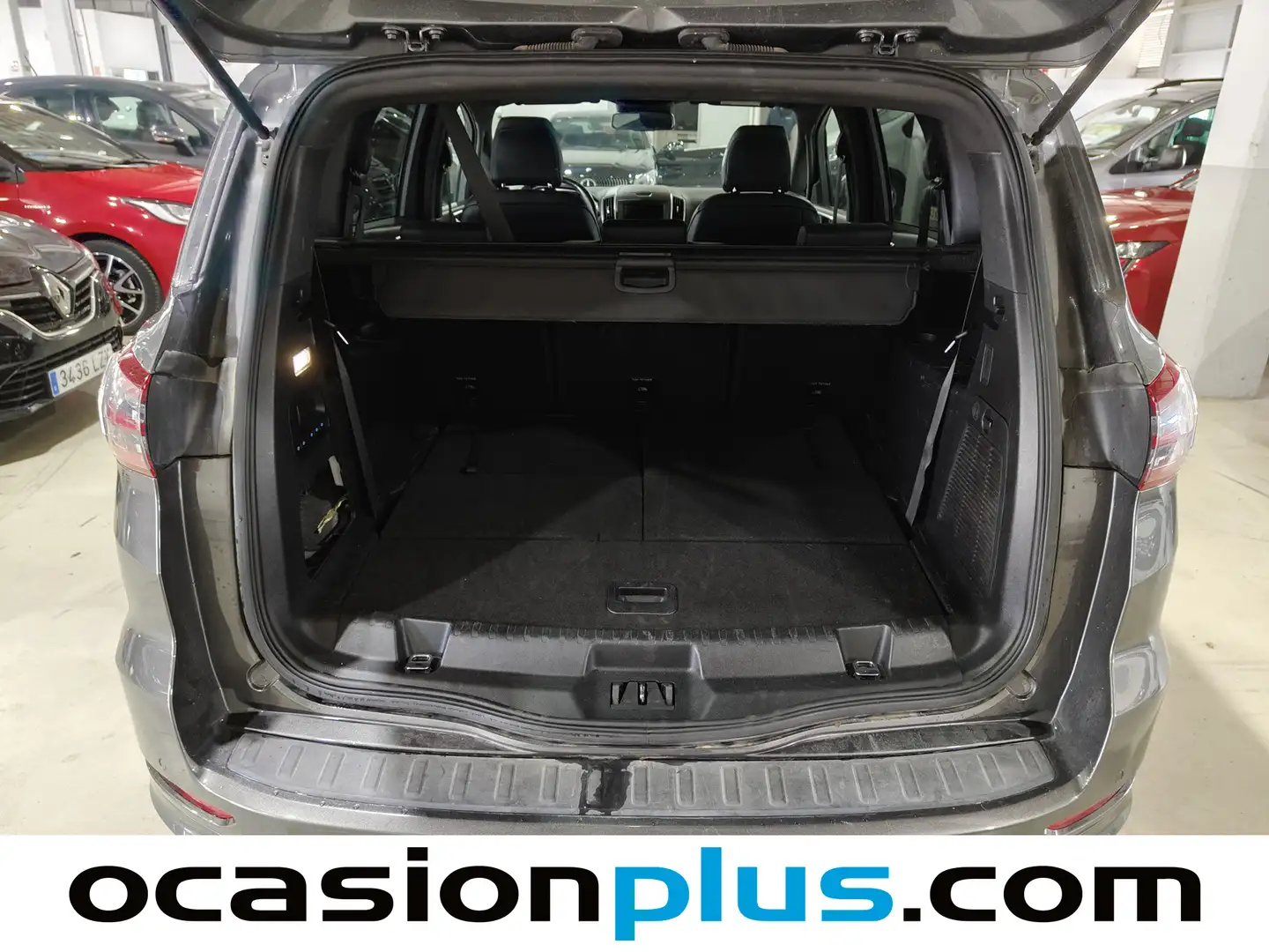 Foto Ford S-MAX Ford S-Max 2.5 Duratec FHEV ST-Line Auto (190 CV) 7 Plazas