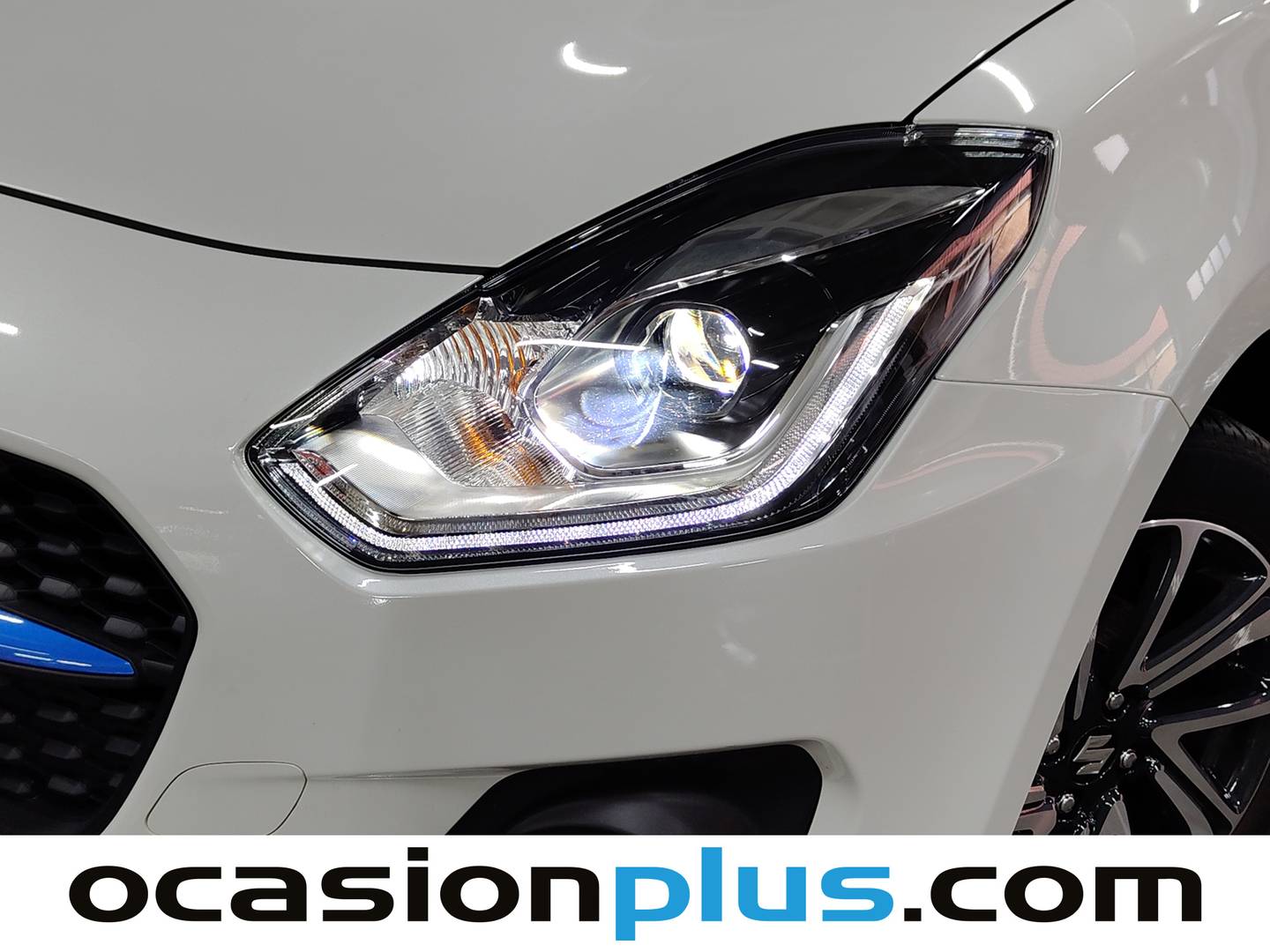 Acabados Suzuki Swift Suzuki Swift 1.2 Mild Hybrid GLX  (83 CV)