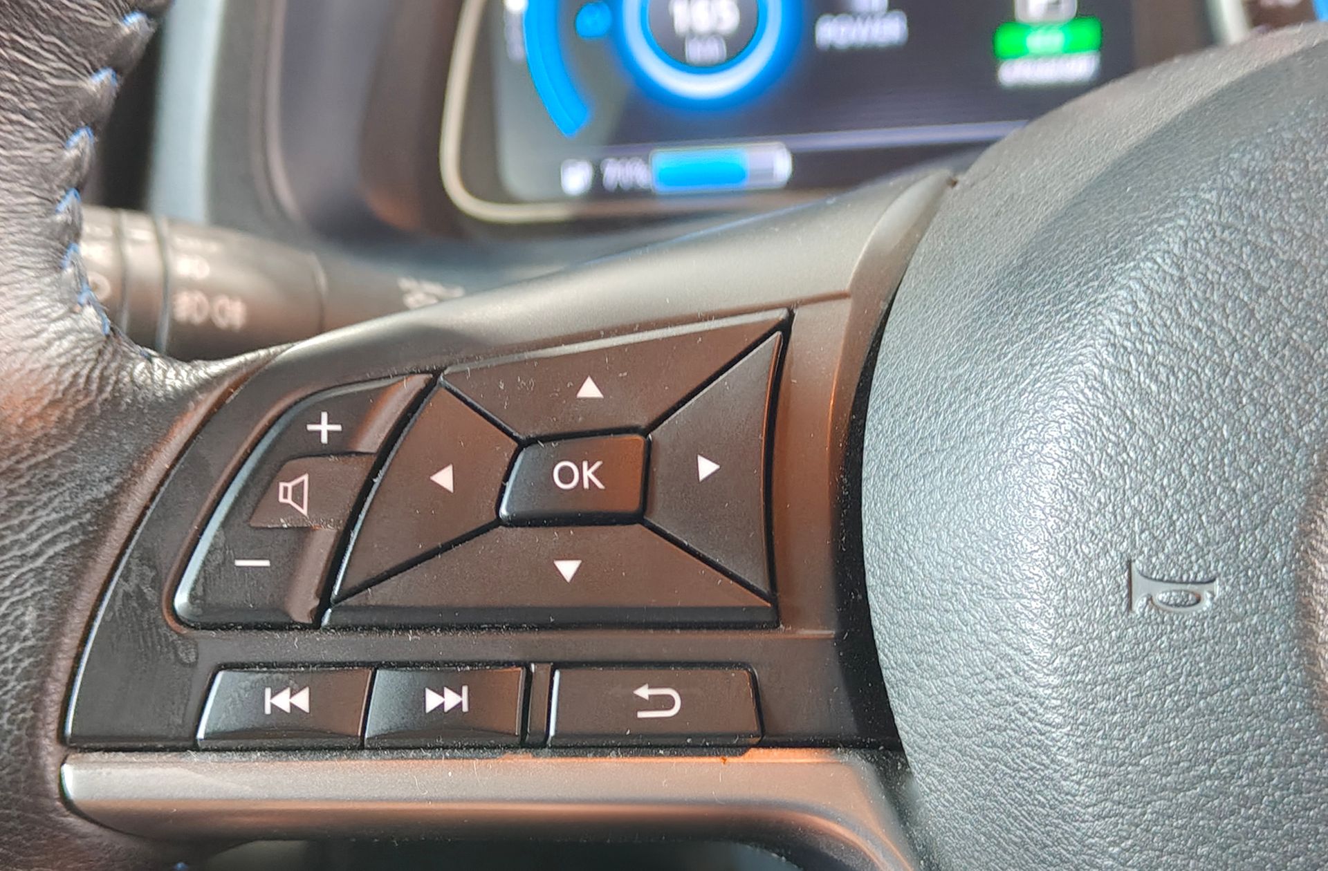 Nissan Leaf 40kWh N-Connecta - foto 27