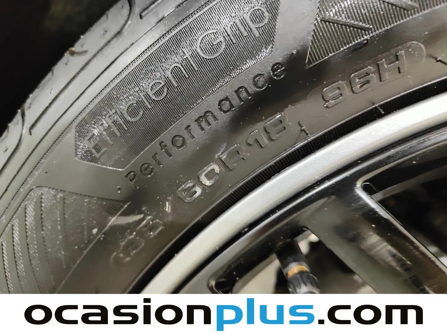 Foto Citroën C4 X Citroen C4 X PureTech 130 S&S Plus EAT8 (131 CV)