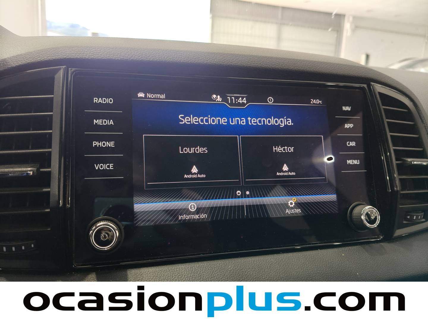 Extras y acabados del Skoda Karoq Skoda Karoq 1.5 TSI ACT Sportline DSG (150 CV)