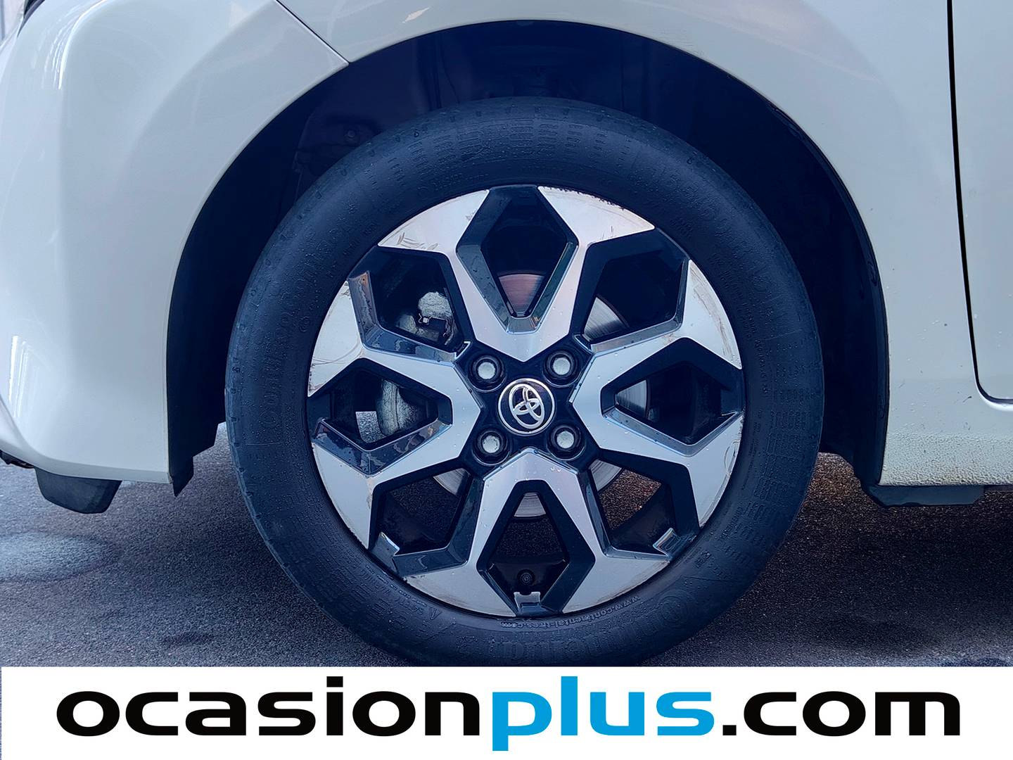 Toyota Aygo Toyota Aygo 1.0 70 x-play (72 CV) 72cv