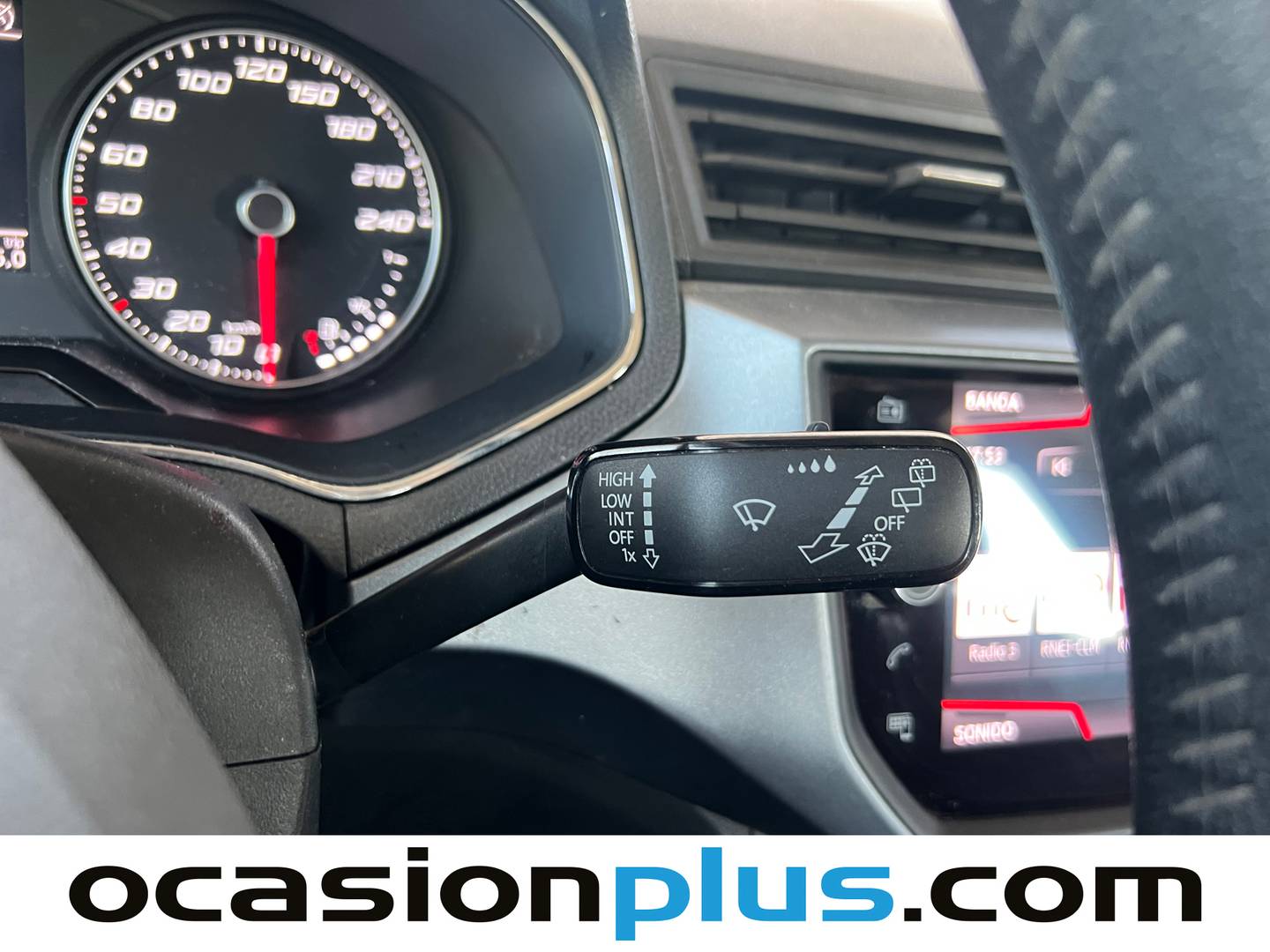 Foto Seat Arona SEAT Arona 1.6 TDI Ecomotive S&S Style (115 CV)