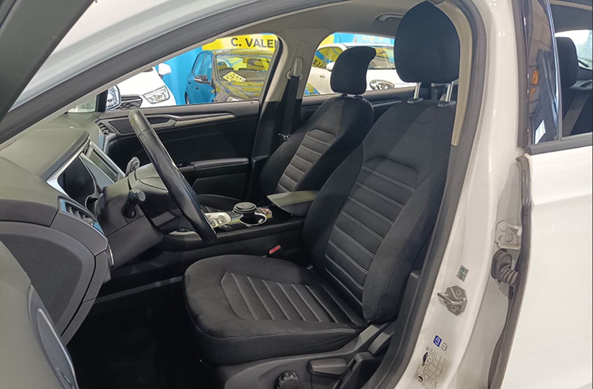 Ford Mondeo 1.5 TDCi Trend - foto 12