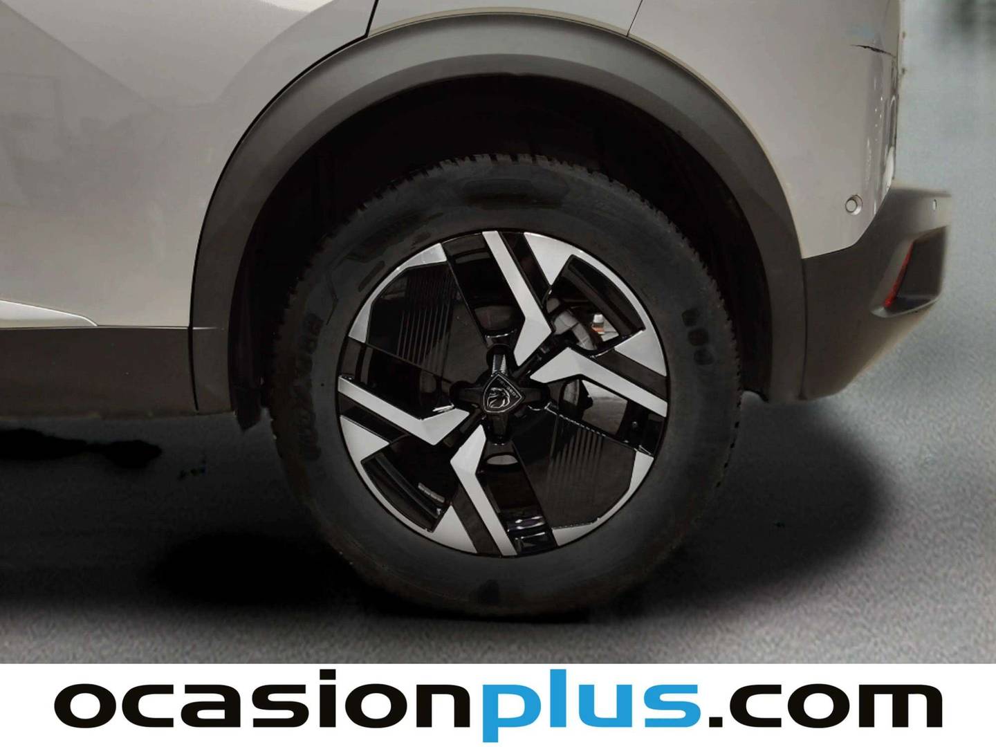 Peugeot 2008 Peugeot 2008 Allure Hybrid eDCS6 (145 CV) automático