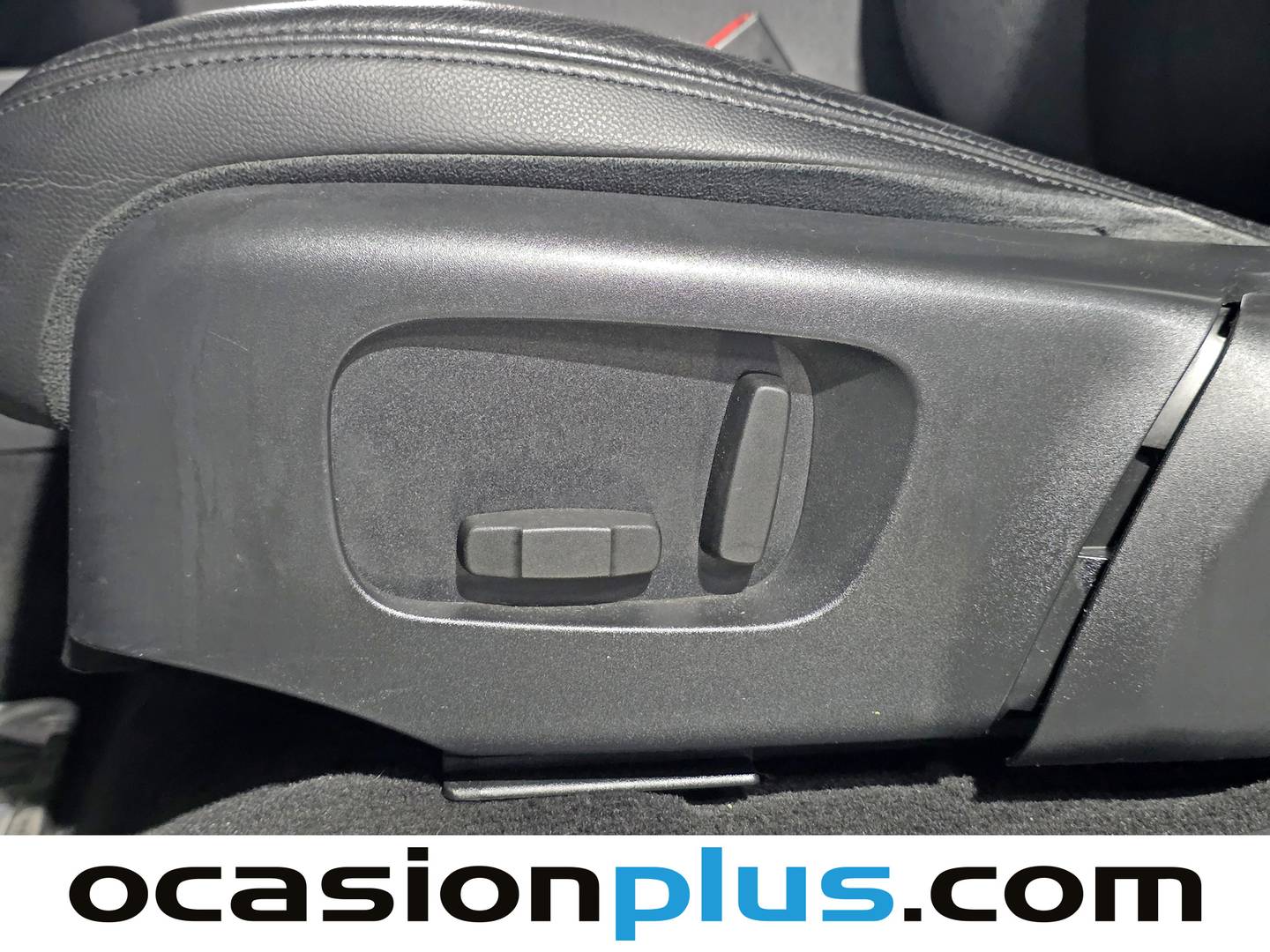 Extras del Land Rover Range Rover Evoque Land Rover Range Rover Evoque LD150 MHEV R-Dynamic S 4WD Auto (150 CV)