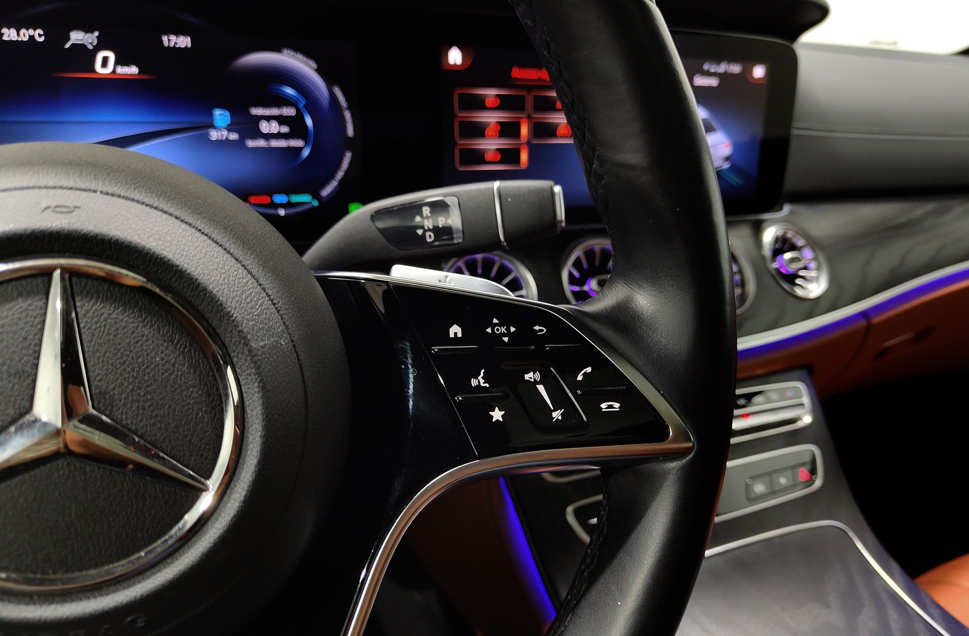 Mercedes-Benz CLS Mercedes Clase CLS CLS 300 d 4Matic Pack AMG - foto 42