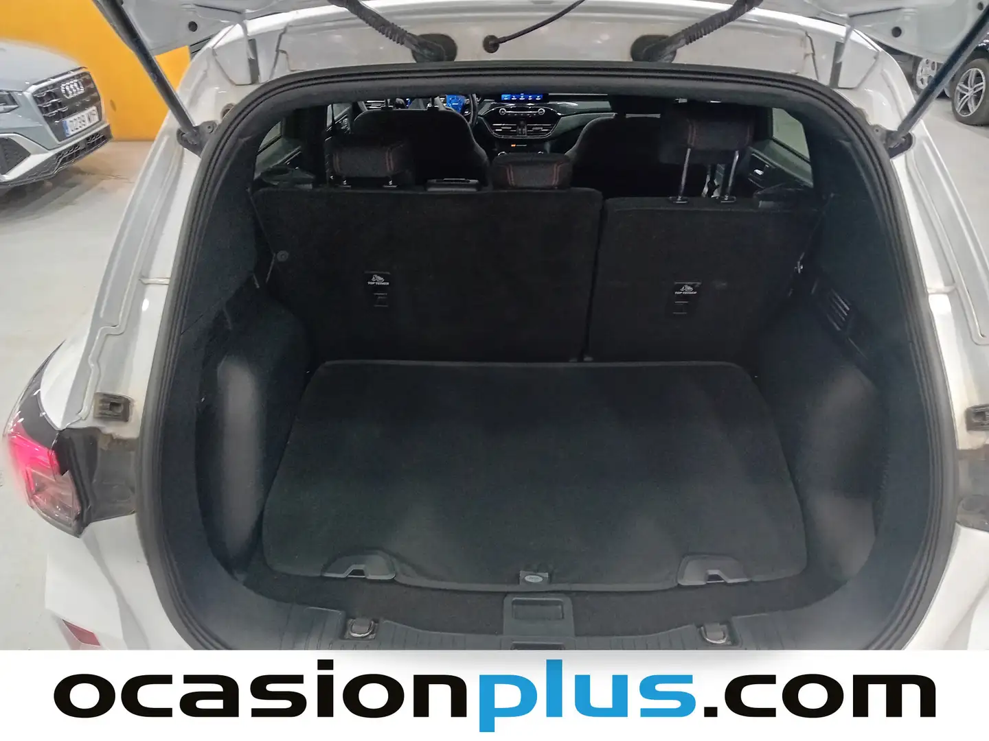 Foto Ford Kuga Ford Kuga 1.5 EcoBlue ST-Line (120 CV)