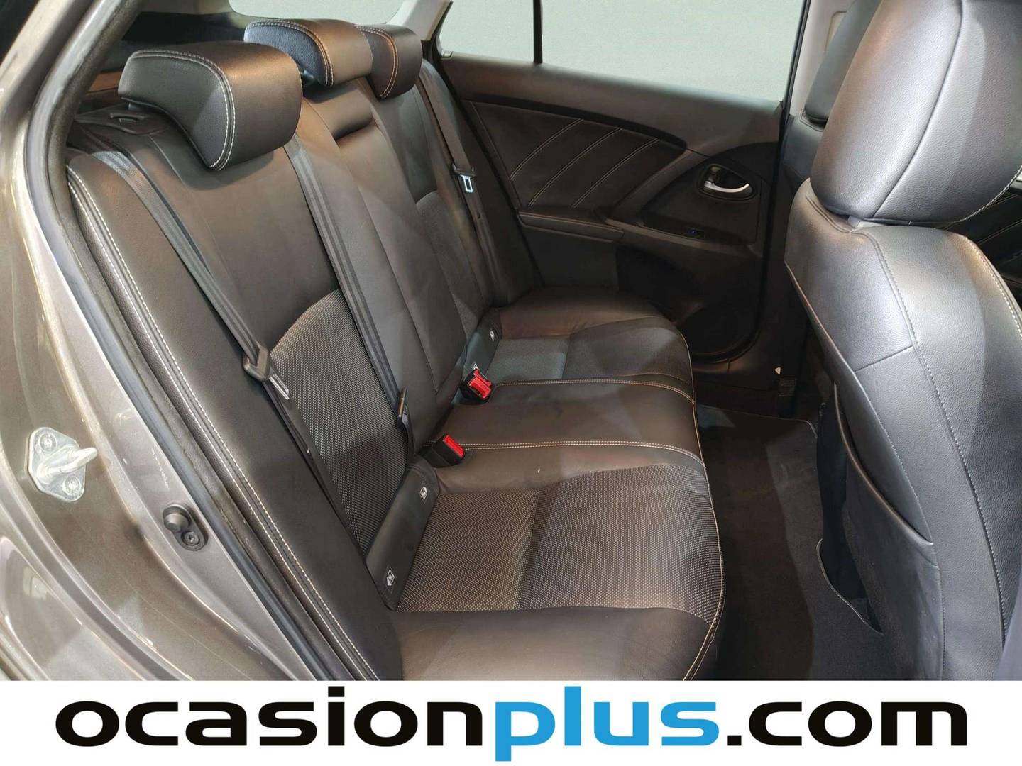 Toyota Avensis Toyota Avensis 150D Touring Sports Executive TS (143 CV) manual