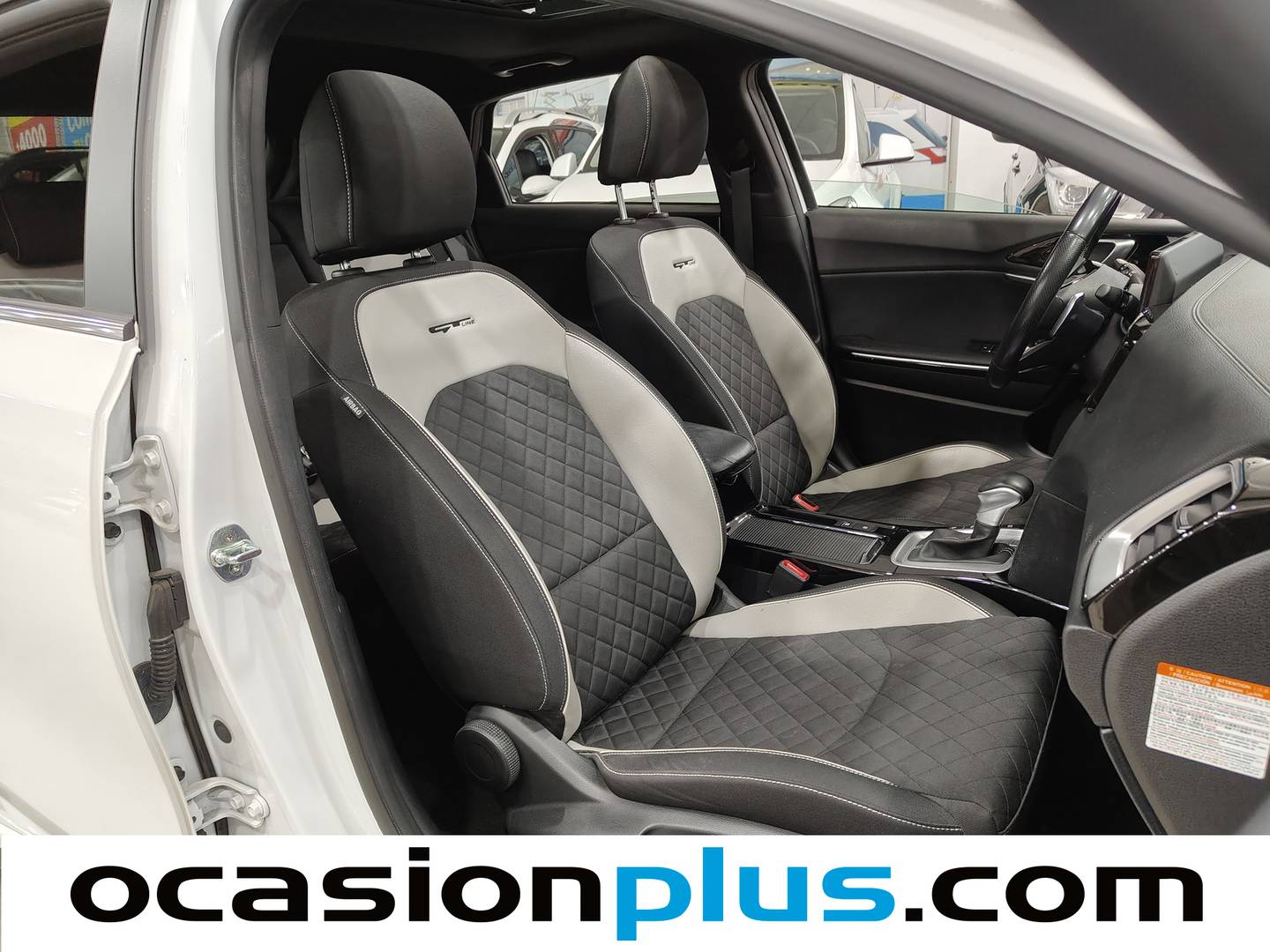 Foto KIA Ceed Kia Ceed 1.5 MHEV GT Line DCT (160 CV)