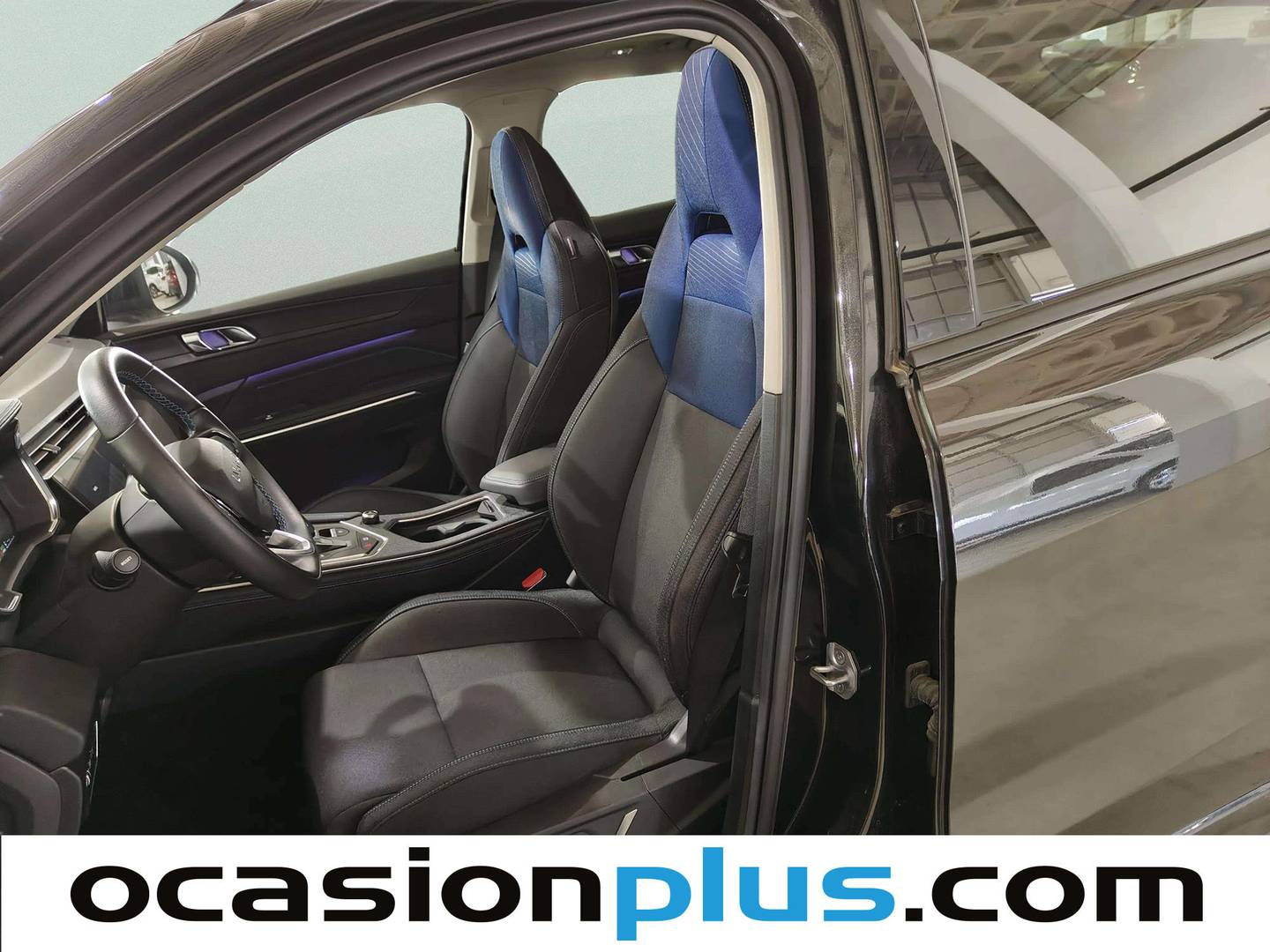 Foto asientos delanteros Lynk & Co 01 Lynk & Co 01 1.5 PHEV 6.6kW (261 CV)