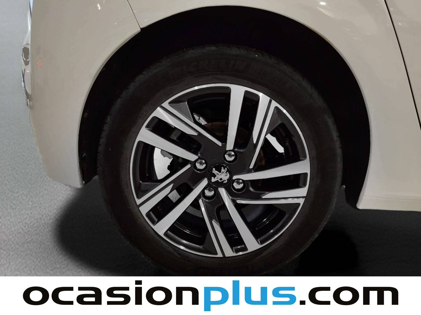 Peugeot 208 Peugeot 208 BlueHDi 100 Allure (100 CV) 2020