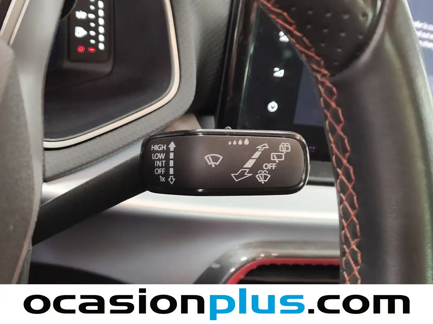 Foto Seat Arona SEAT Arona 1.5 TSI FR XL DSG  (150 CV)