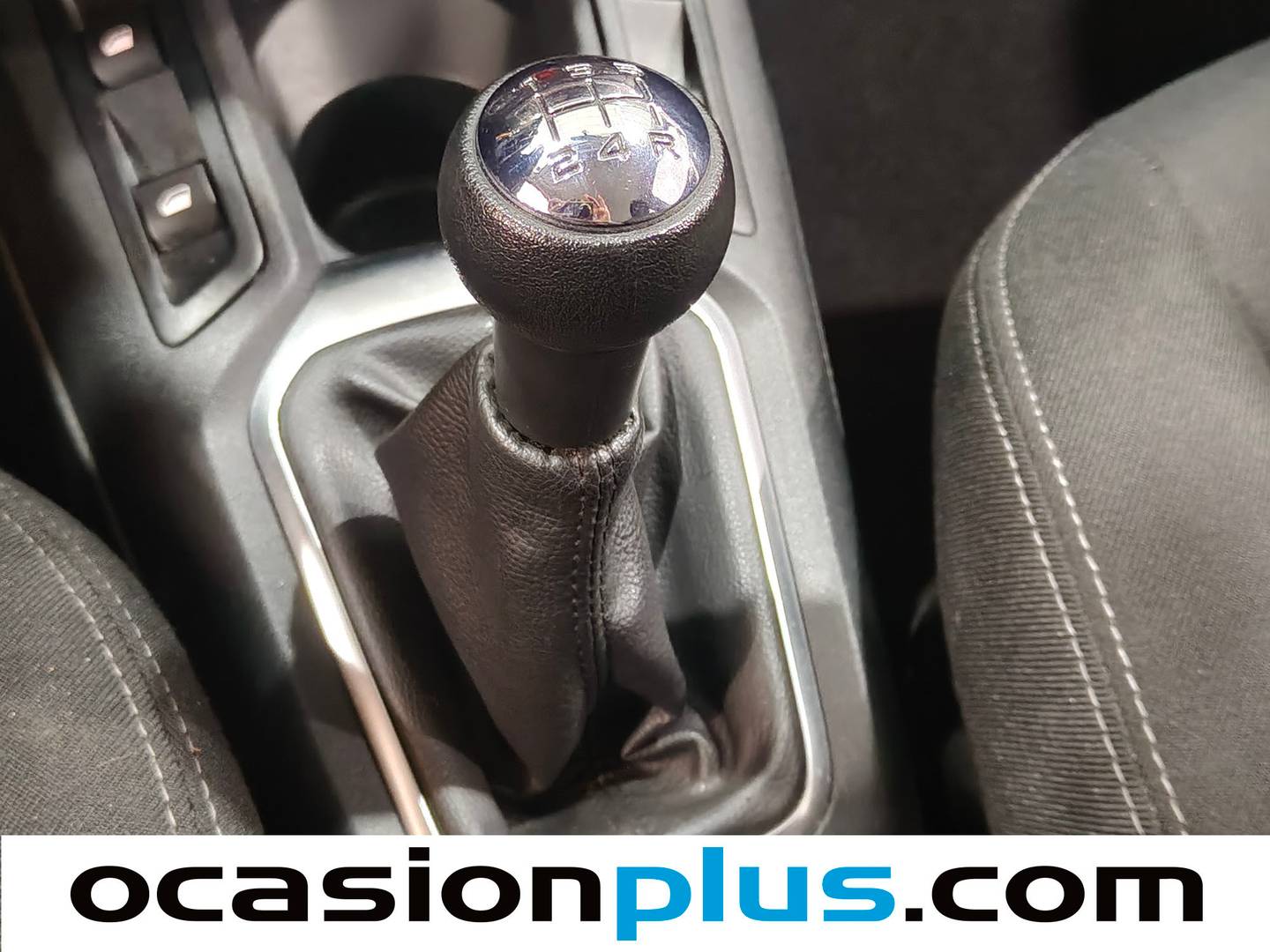 Citroën C-Elysée Citroën C-Elysee PureTech 82 Shine (82 CV) de segunda mano