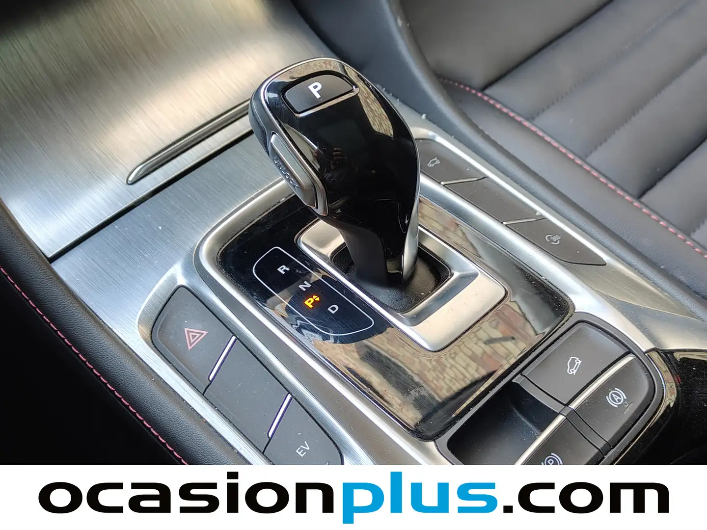 Foto MG HS MG eHS 1.5 T-GDI PHEV Luxury (258 CV)