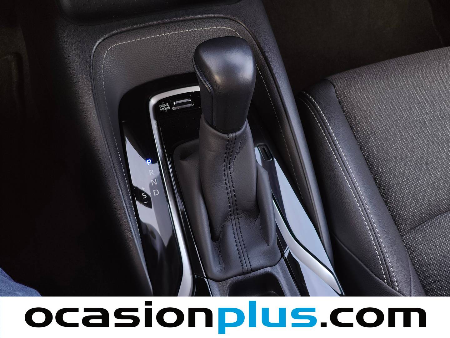 Foto Toyota Corolla Toyota Corolla Touring Sports 180H Style E-CVT (180 CV)