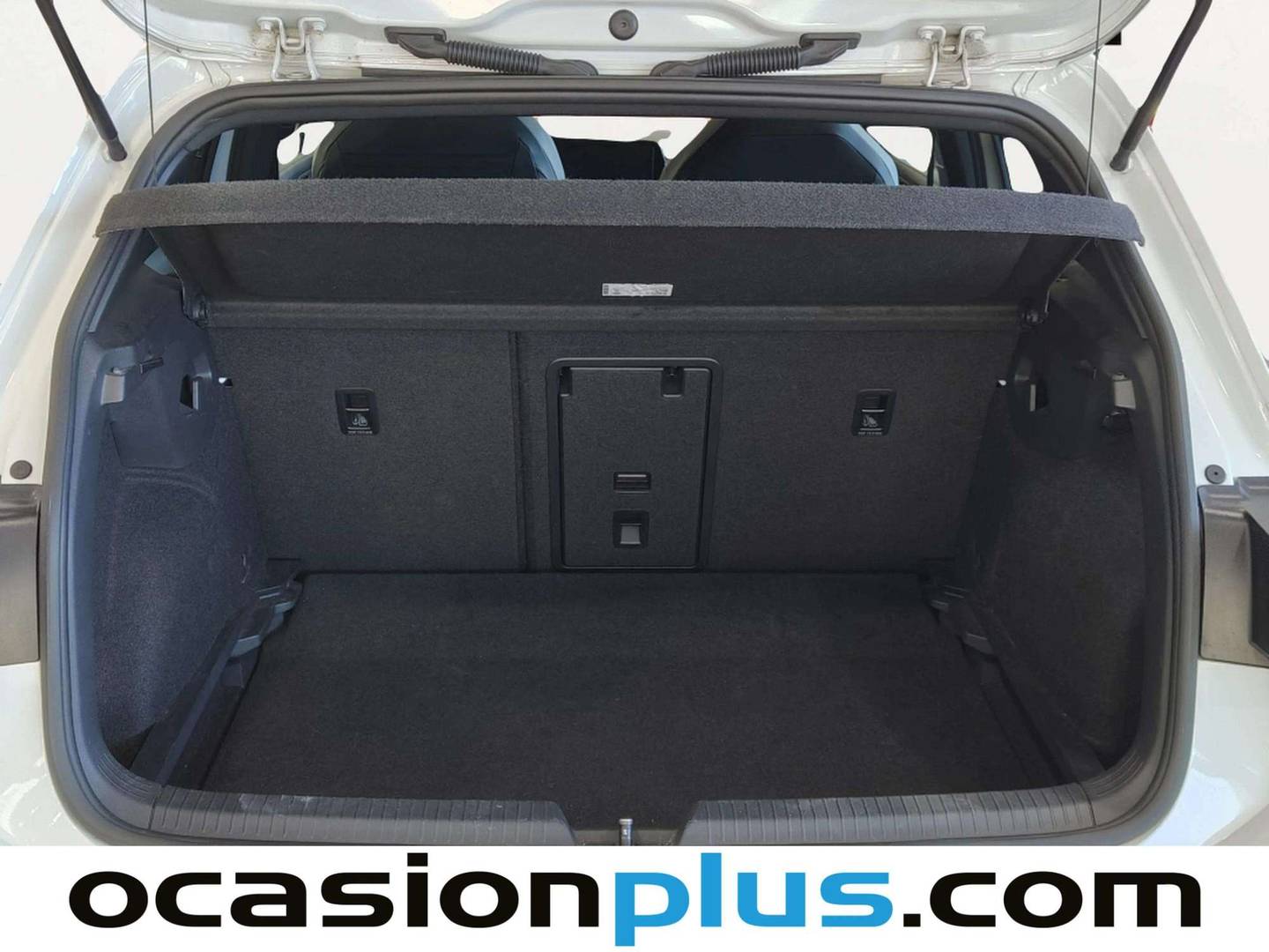 Fotos maletero Volkswagen Golf Volkswagen Golf R-Line 2.0 TDI (150 CV) DSG