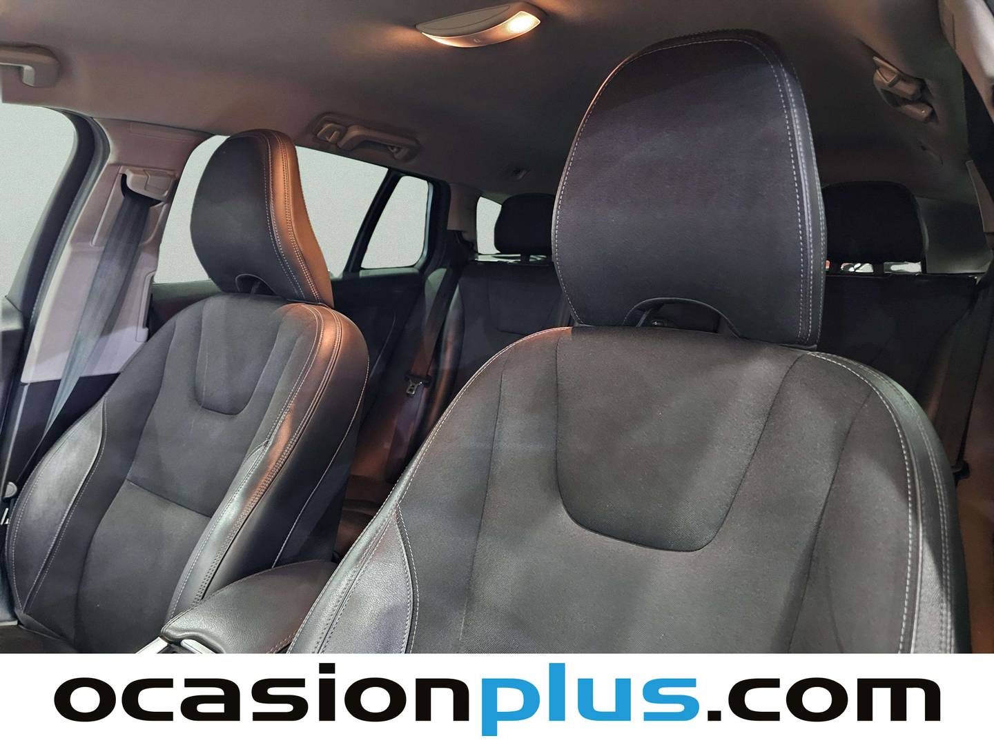 Extras y acabados del Volvo V60 Volvo V60 D2 Momentum (120 CV)