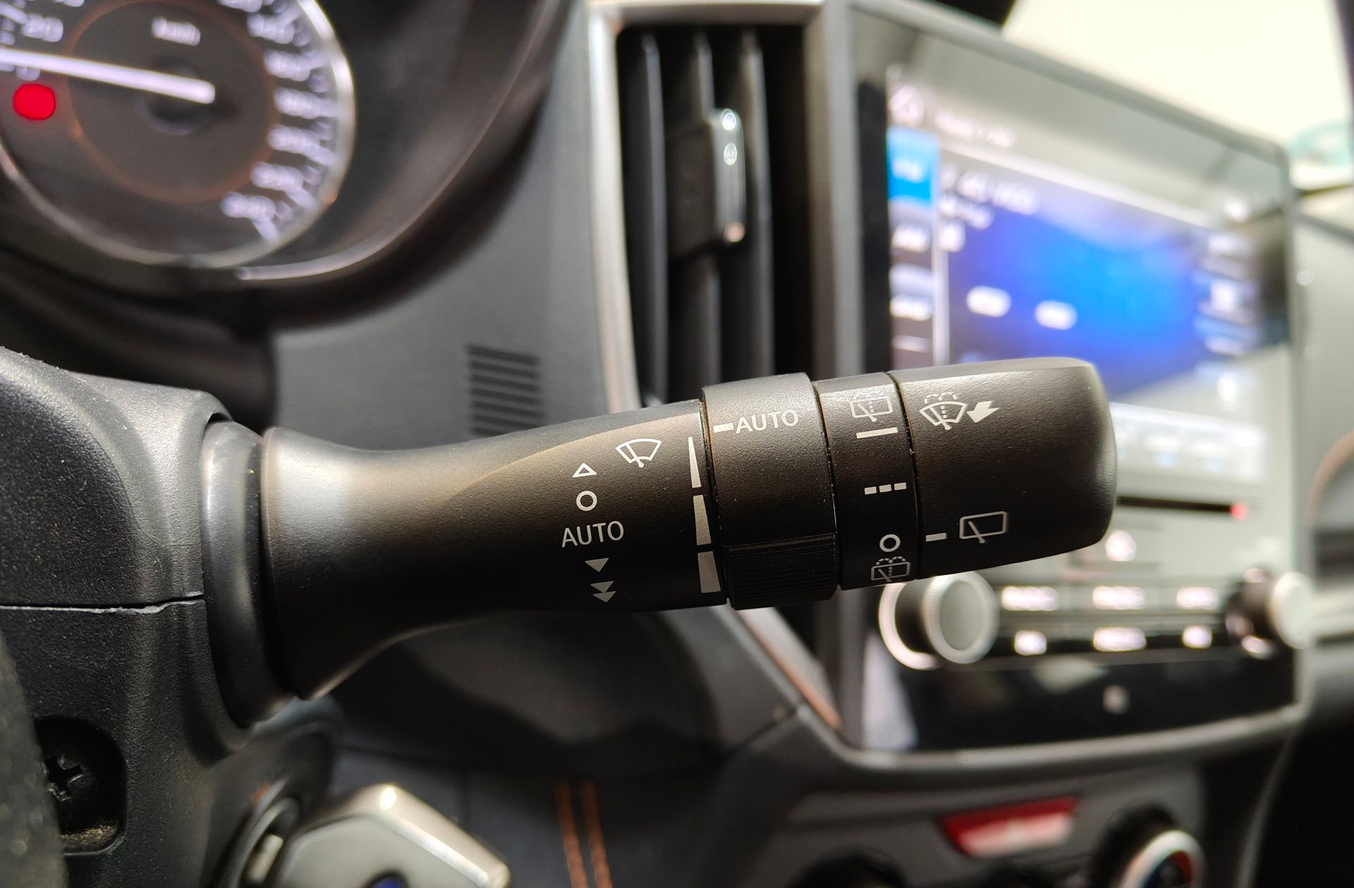 Subaru XV 2.0i Sport Plus CVT Lineartronic - foto 31