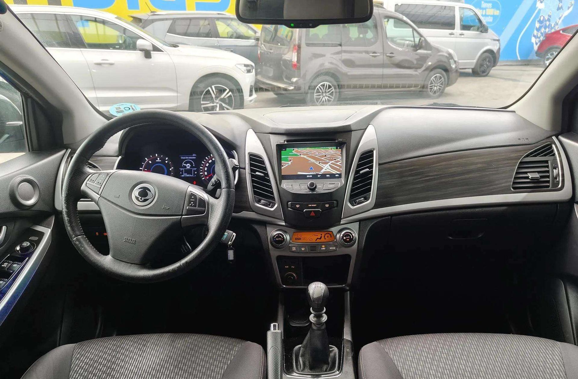 SsangYong Korando D22T Premium 4x2 - foto 6