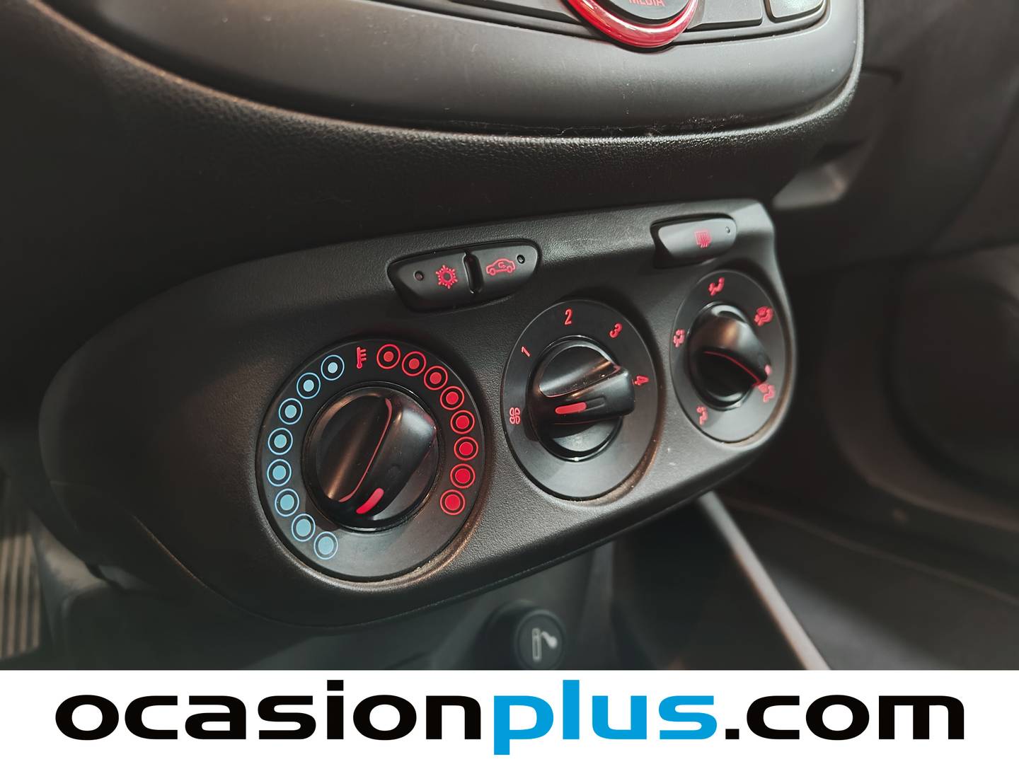 Extras y acabados del Opel Corsa Opel Corsa 1.4 Expression (75 CV)